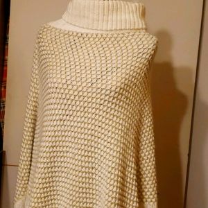 Cream poncho